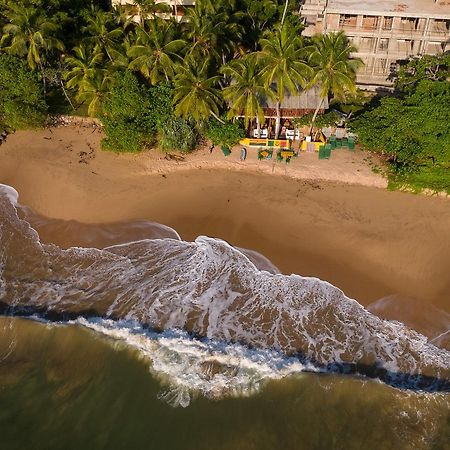 Reggae Zone Beach Resort Tangalle Bagian luar foto