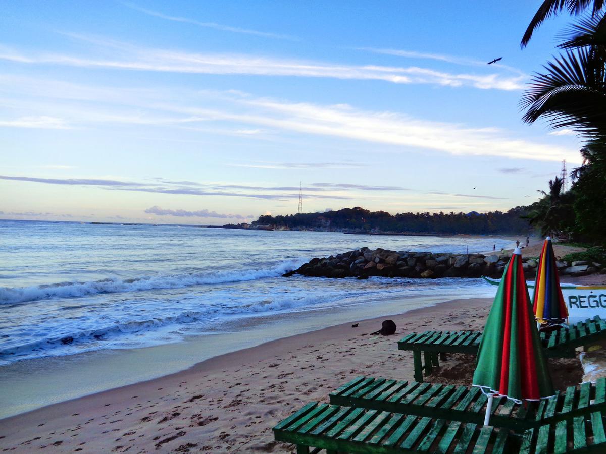 Reggae Zone Beach Resort Tangalle Bagian luar foto