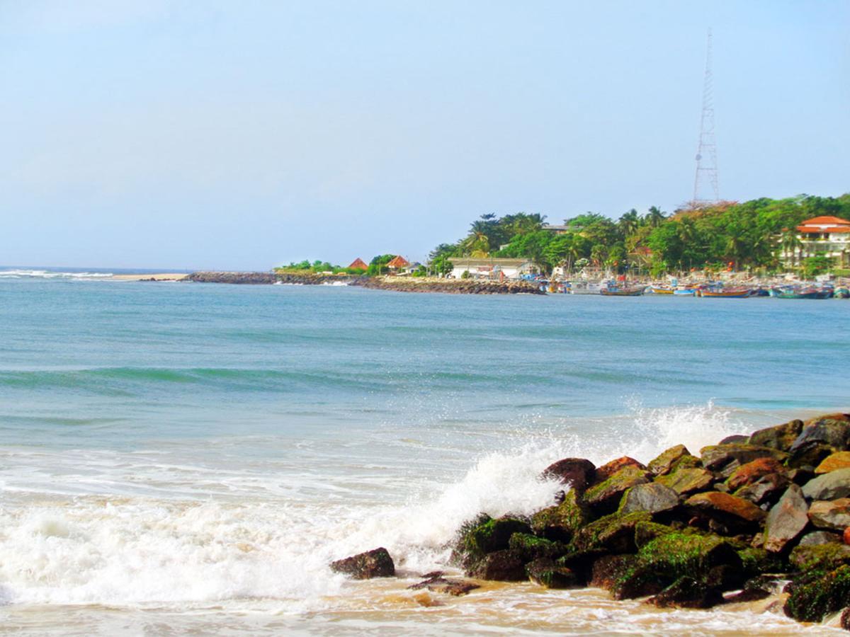 Reggae Zone Beach Resort Tangalle Bagian luar foto