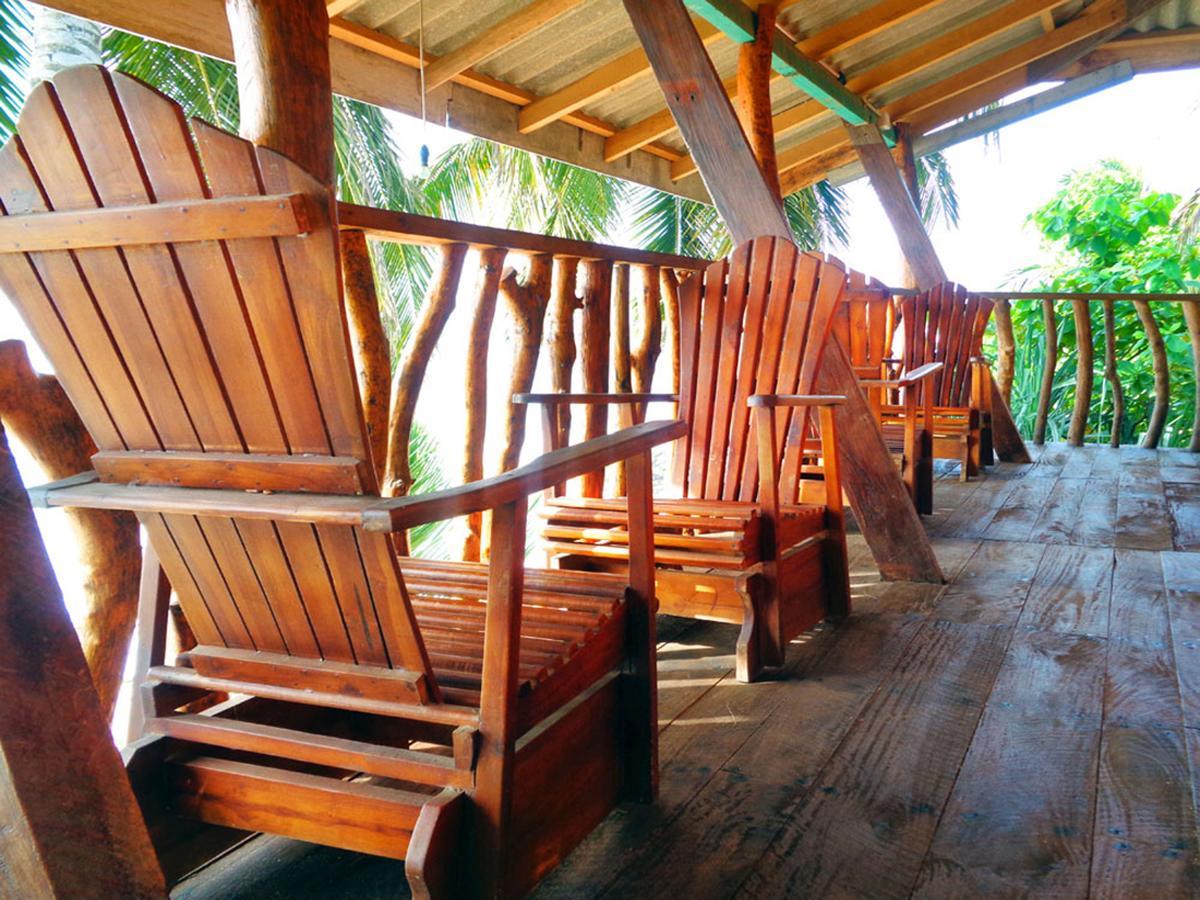 Reggae Zone Beach Resort Tangalle Bagian luar foto