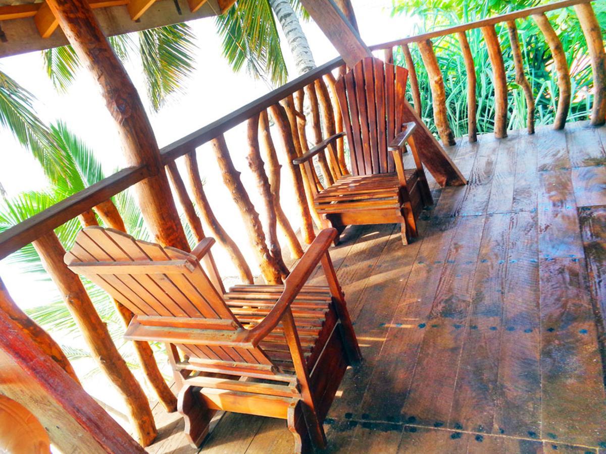 Reggae Zone Beach Resort Tangalle Bagian luar foto
