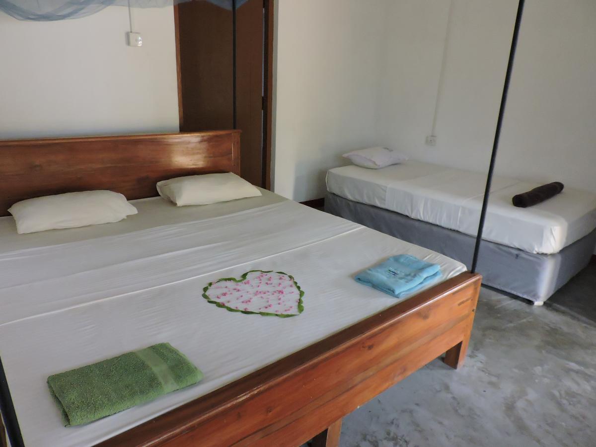 Reggae Zone Beach Resort Tangalle Ruang foto